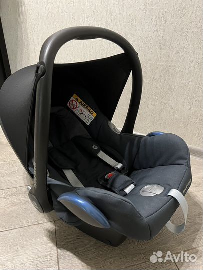 Автолюлька maxi cosi cabriofix