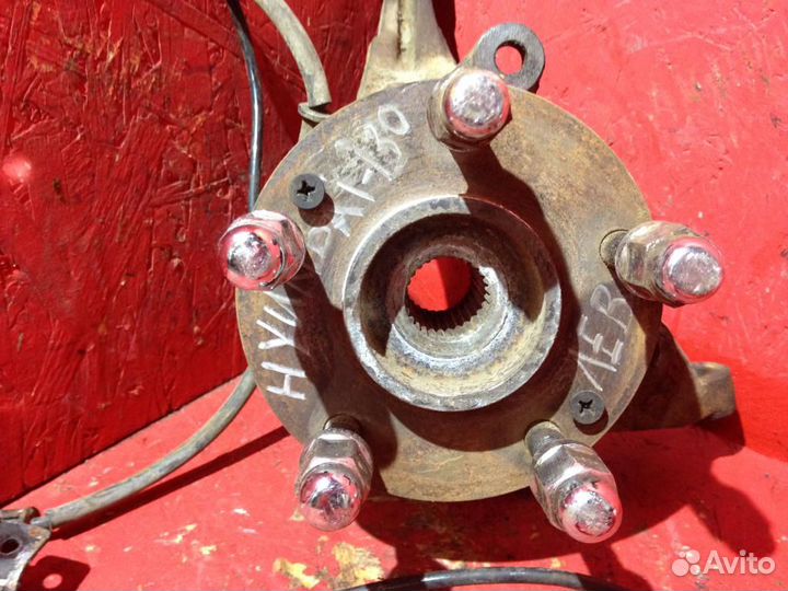 Кулак передний левый Хендай ай 30