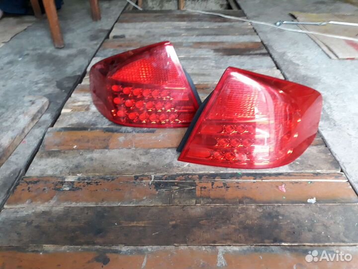 Задние фонари g35