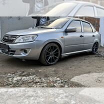 ВАЗ (LADA) Granta 1.6 MT, 2012, 182 616 км, с пробегом, цена 400 000 руб.