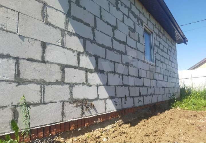 Дом 79,9 м² на участке 6 сот.