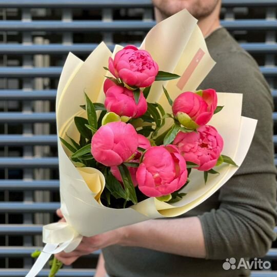 Пионы с бесплатной доставкой