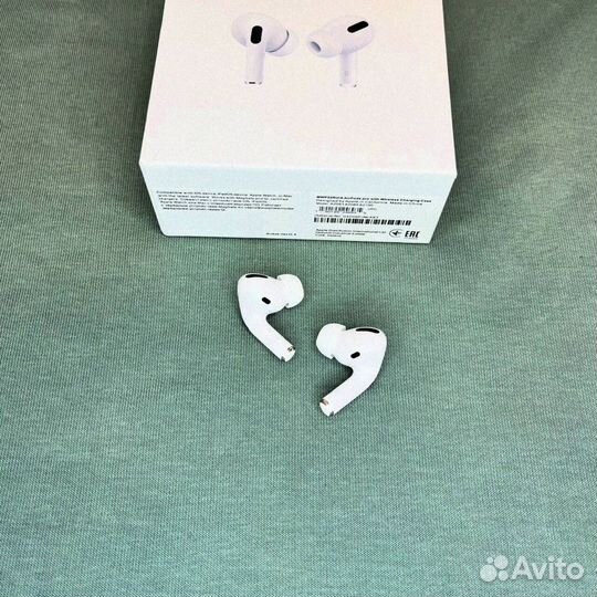 AirPods Pro 2: Музыка в каждом шаге