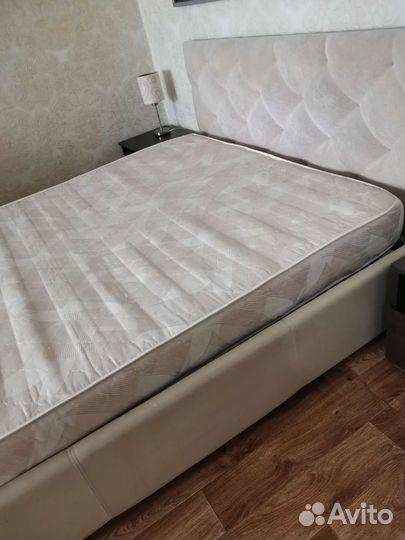 Продам матрас 160*200