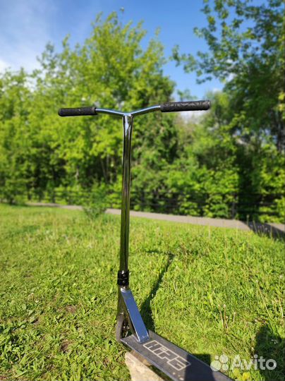 Трюковой самокат hipe