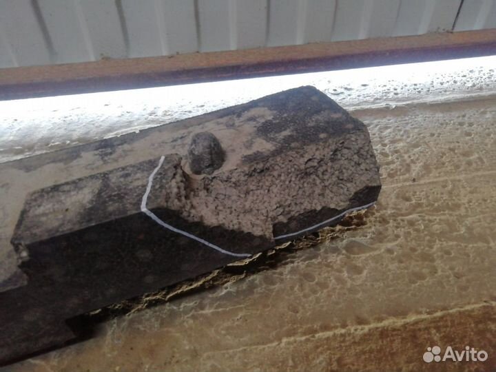 Nissan Tiida 07-14 сед Наполнитель заднего бампера