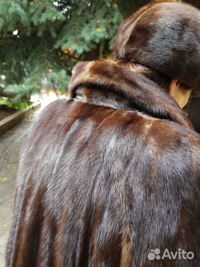 Меховая шапка норка женская