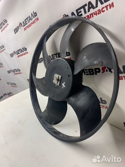 Вентилятор охлаждения радиатора Renault Duster