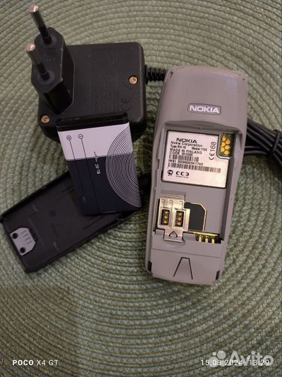 Телефон Nokia 1100