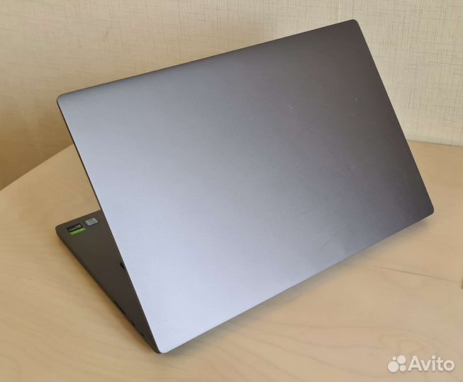 Mi notebook pro 15.6 i7-8550u/gtx1050/16gb/512 ssd