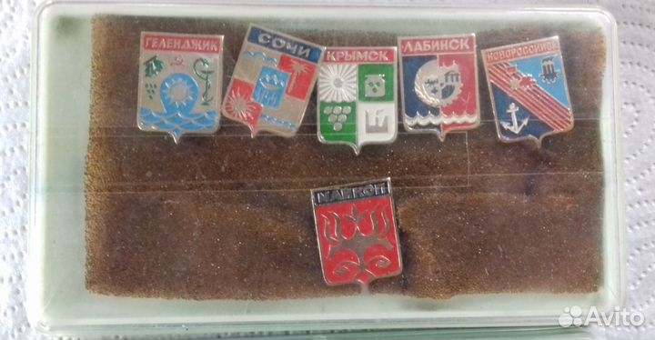 Значки 1979 г