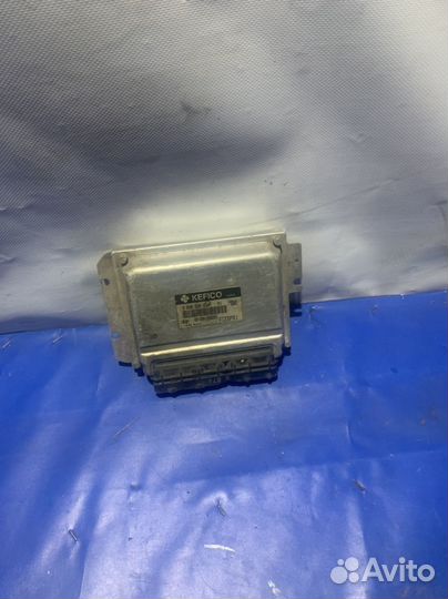 Блок управлени двигателем hyundai matrix