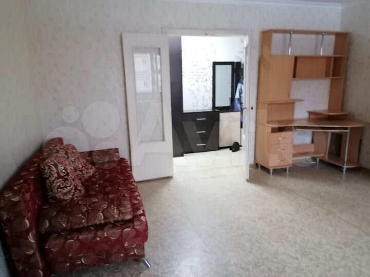 2-к. квартира, 58 м², 4/9 эт.