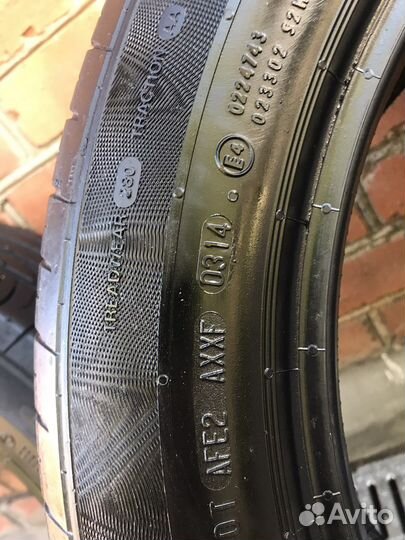 Continental ContiPremiumContact 2 215/50 R18 95H