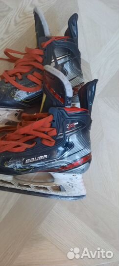 Хоккейные коньки bauer