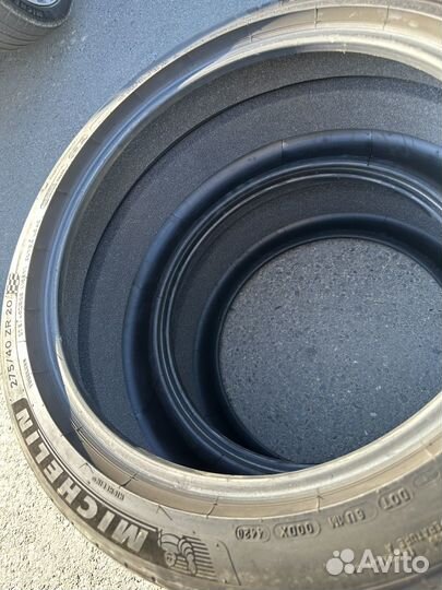 Michelin Pilot Sport 4 275/40 R20 и 315/35 R20 110Y