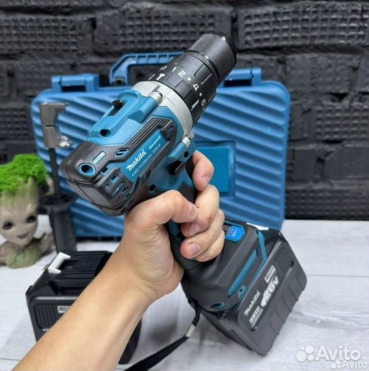 Шуруповерт для ледобура Makita 26v 12 Mah