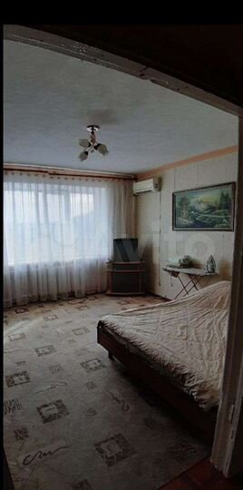 2-к. квартира, 52 м², 9/9 эт.