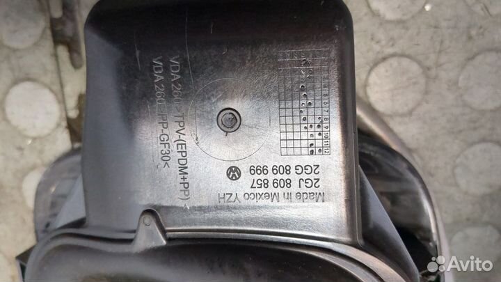 Лючок бензобака Volkswagen Taos, 2022