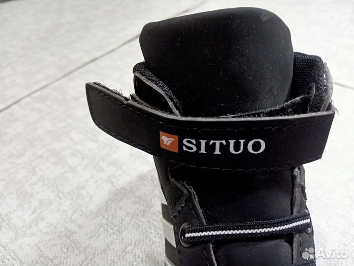 Кроссовки детские, р-р 32