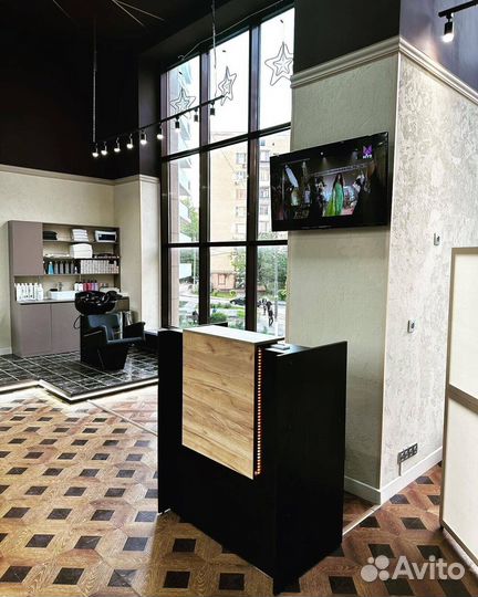 Ресепшн в наличии