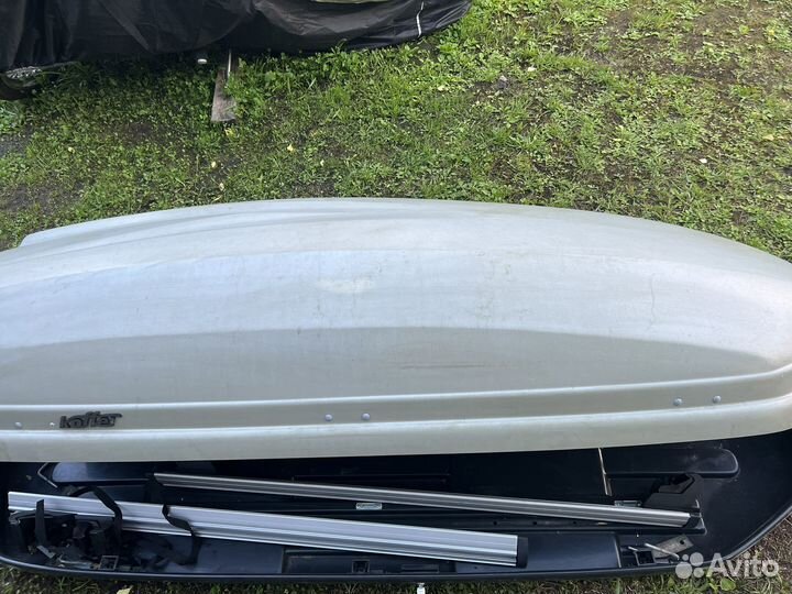 Автомобильный бокс на крышу