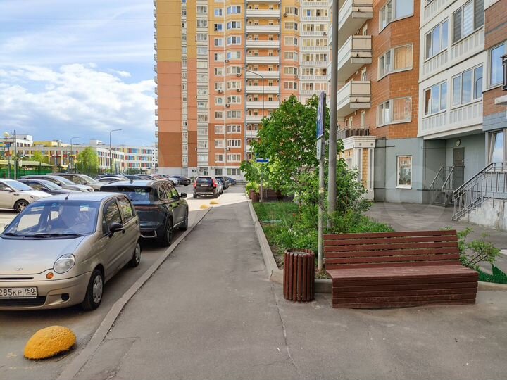 2-к. квартира, 66,2 м², 17/19 эт.