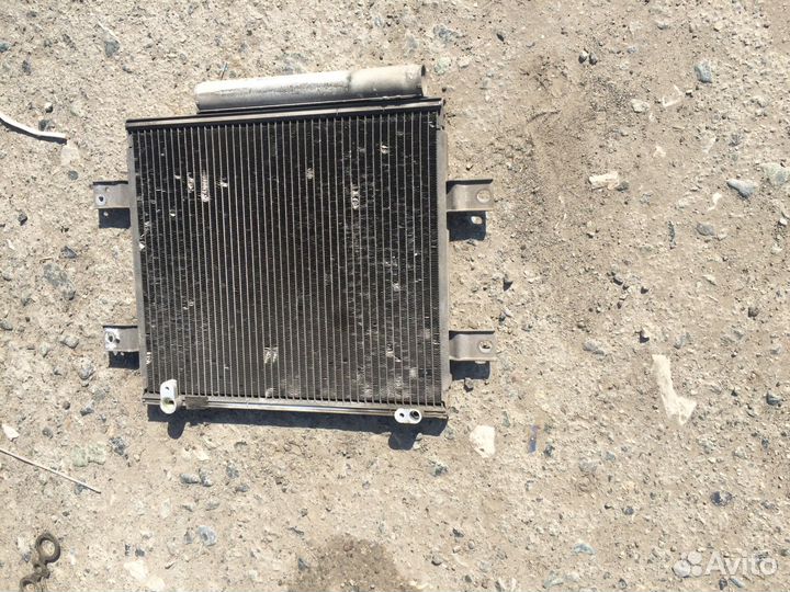 Радиатор кондиционера Тойота toyota passo KGC10