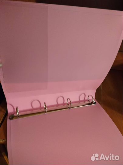 Папки на 4 кольца новые