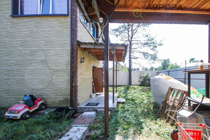 Дом 180 м² на участке 5,5 сот.