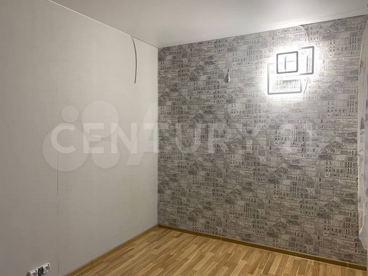 2-к. квартира, 71 м², 2/2 эт.