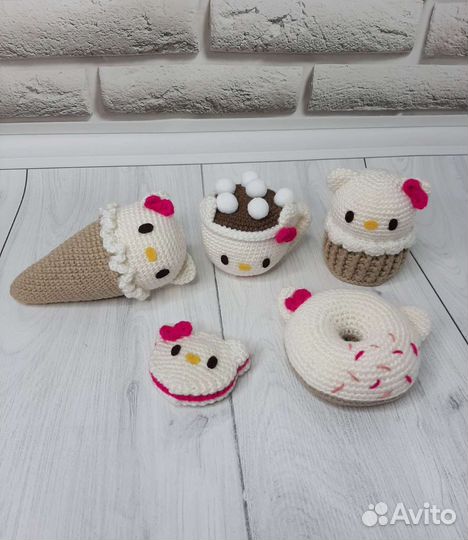 Развивающая игрушка. Вязаная еда