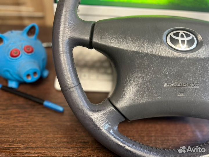 Руль Toyota Estima MCR30