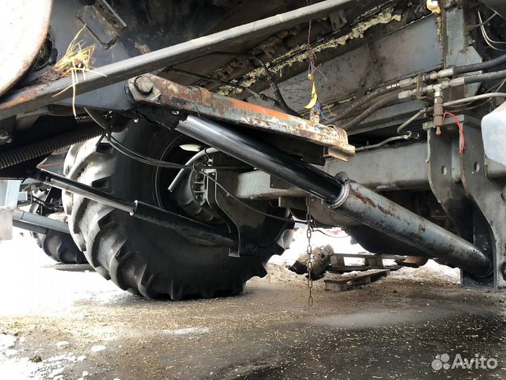 Комбайн Ростсельмаш Acros 530, 2010