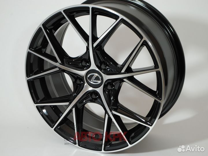 Литыe диски 17 5x114,3 реплика Lexus