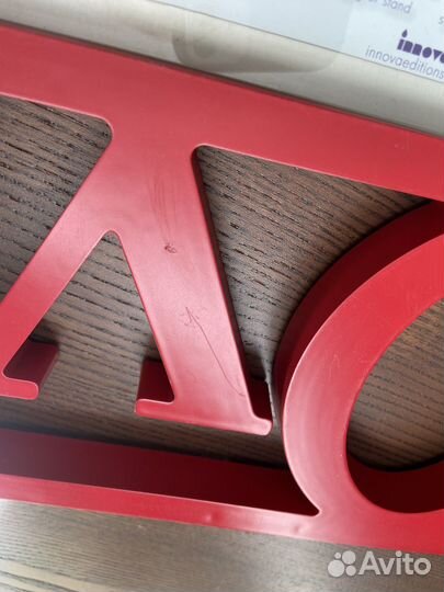 Красная рамка для фотографии love