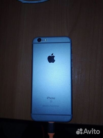 iPhone 6S, 32 ГБ