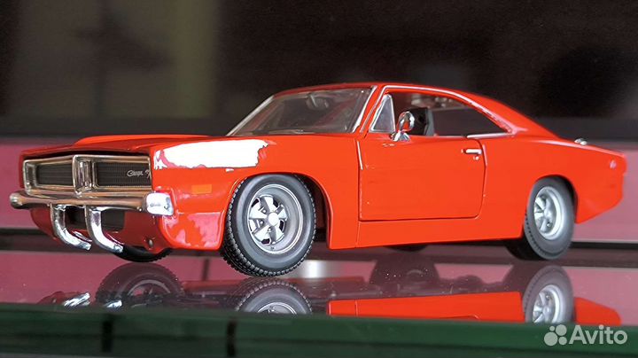 Dodge charger модель