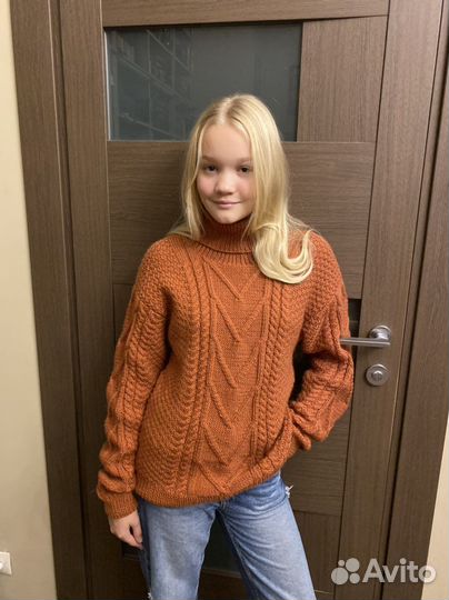 Вязание на заказ. Кардиганы, свитера, пинетки