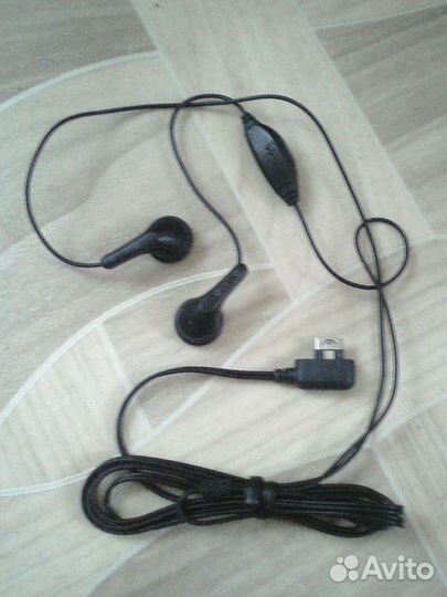 Наушники