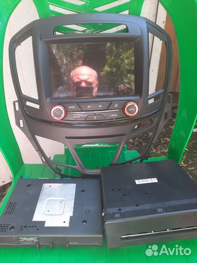 Штатное головное устройство на opel insignia 2014