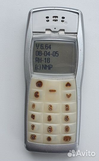 Nokia 1100 с аккумулятором