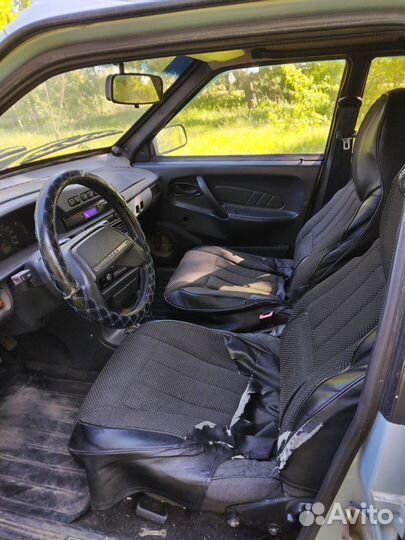 ВАЗ 2114 Samara 1.5 МТ, 2004, 300 000 км