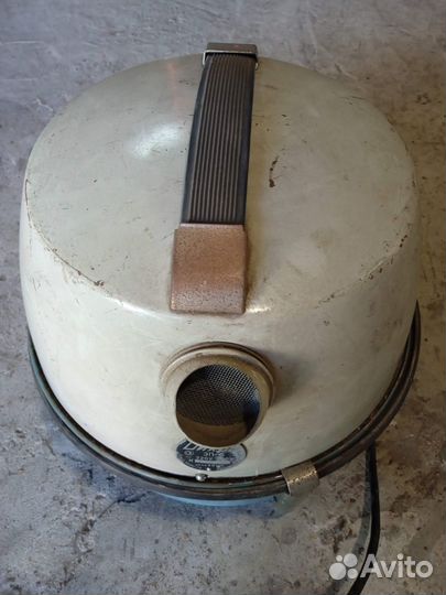 Коллекция пылесосов СССР