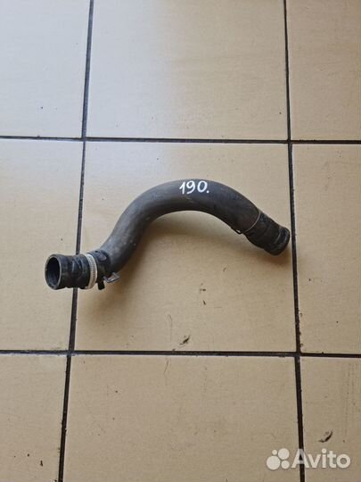 Патрубок охлаждения Kia Spectra
