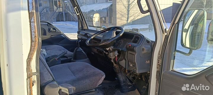 Изотермический фургон 17 м³ Isuzu Elf, 2000