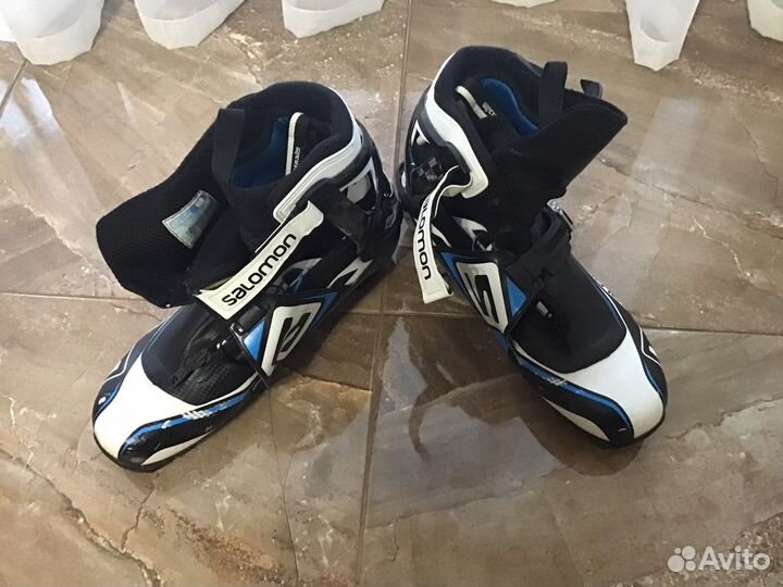 Продам лыные ботинки Salomon S lab