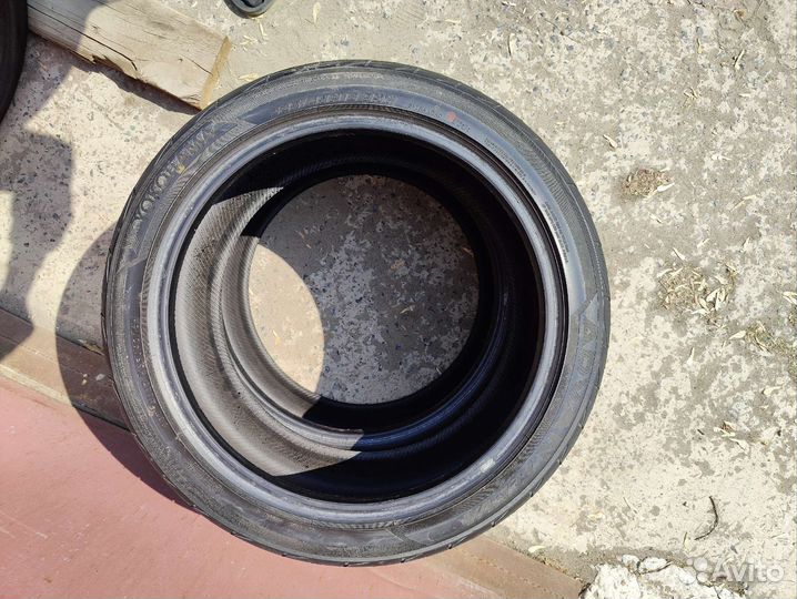 Yokohama Advan Fleva V701 225/45 R18 96W