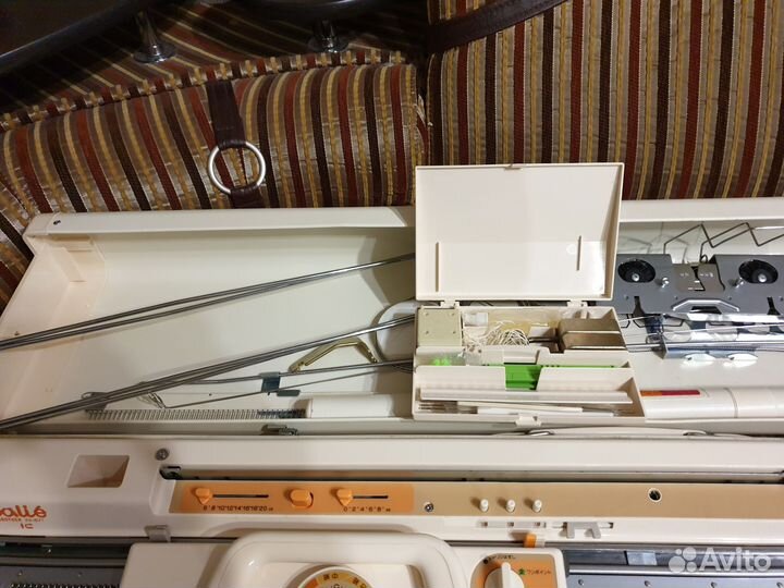Псков.японские вязальные машины