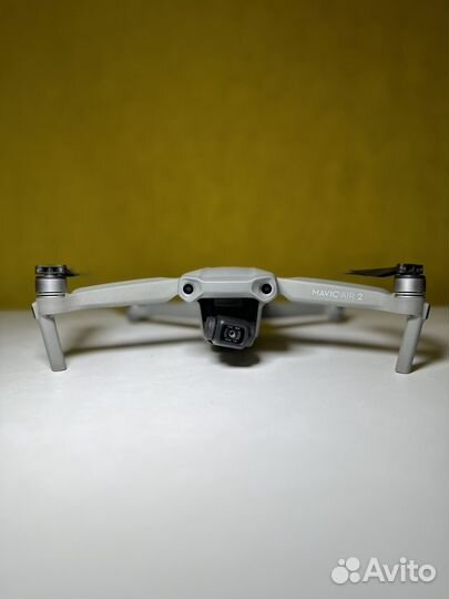 Квадрокоптер Dji Mavic air 2
